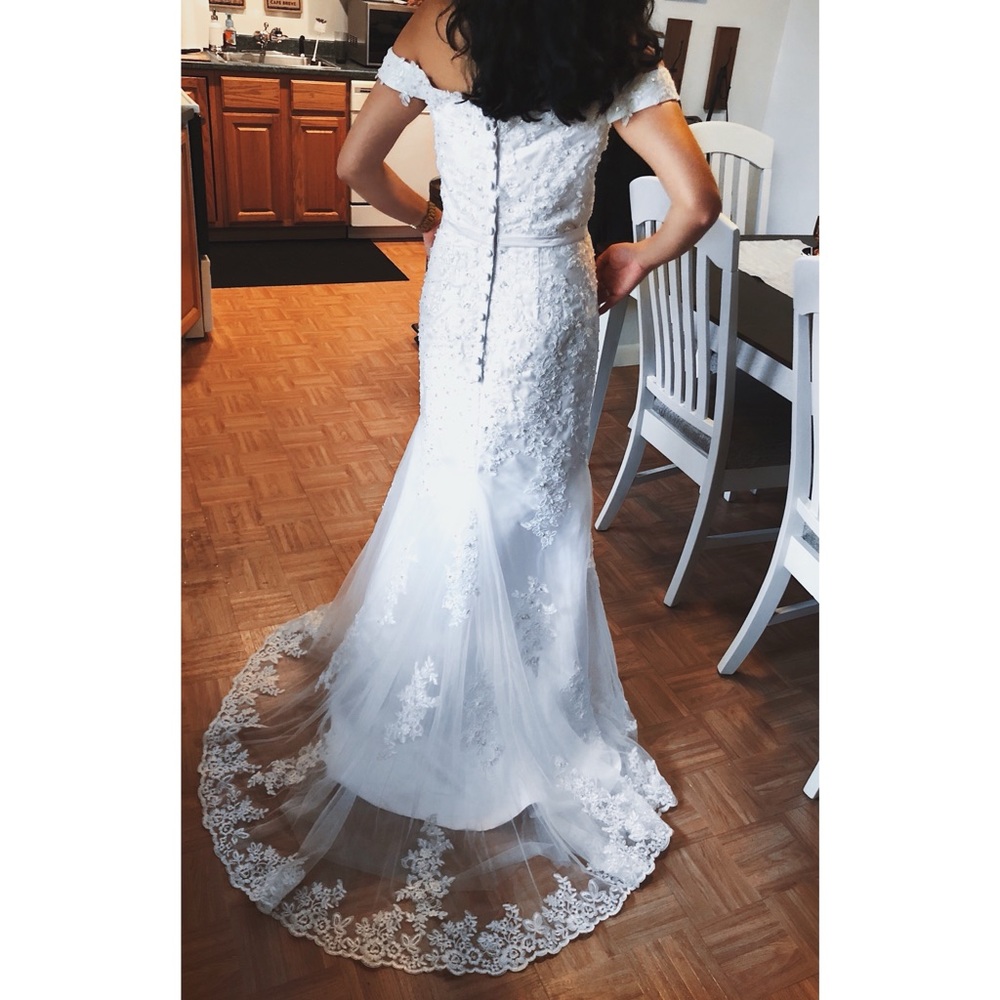 Off the Shoulder Lace Embellished Wedding Gown 💕 - Picture 5 of 10